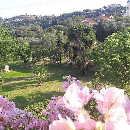 Jerry Appartement Svoronata